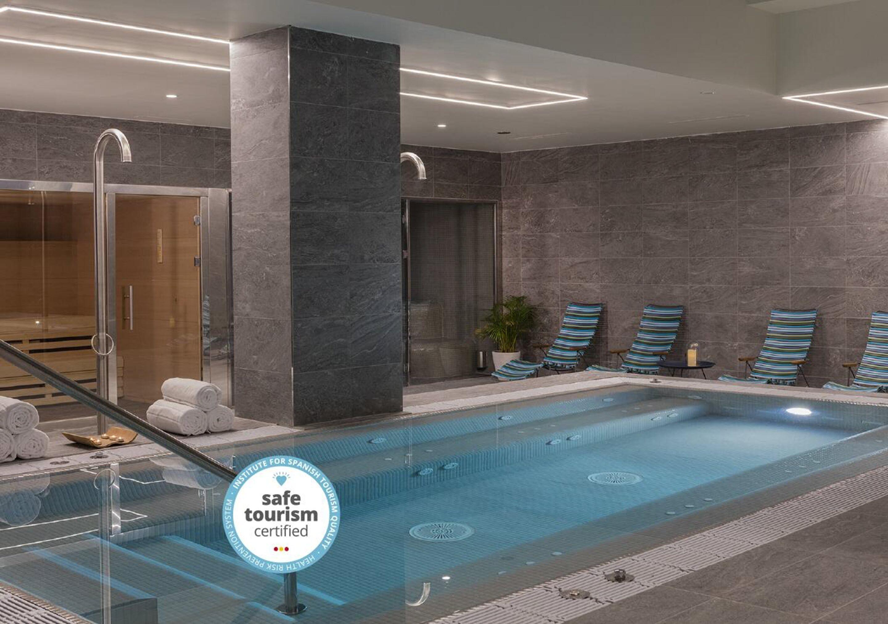 Axel Hotel San Sebastian - Adults Only